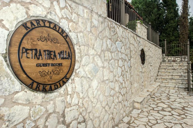 Petra Thea Villa Karítaina Exteriör bild
