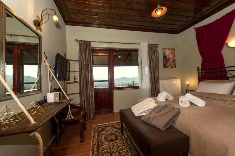 Petra Thea Villa Karítaina Exteriör bild